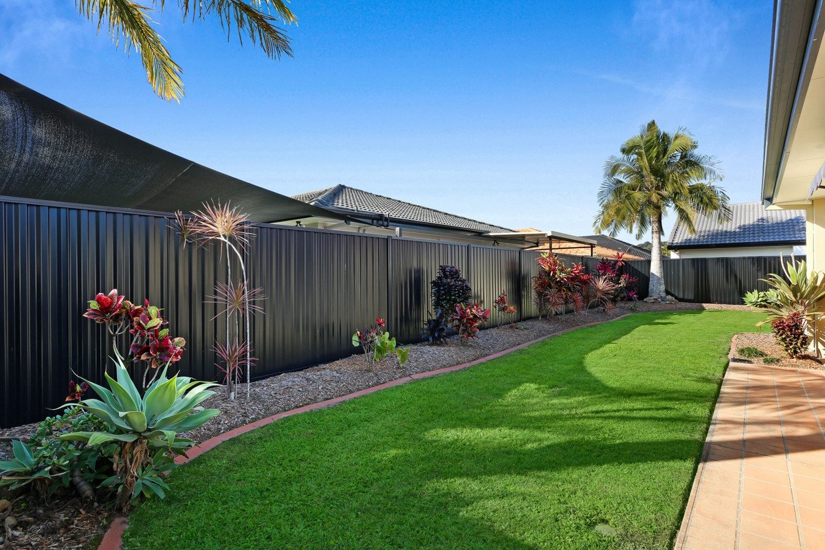 38 Shoalwater Court Burleigh Waters 19