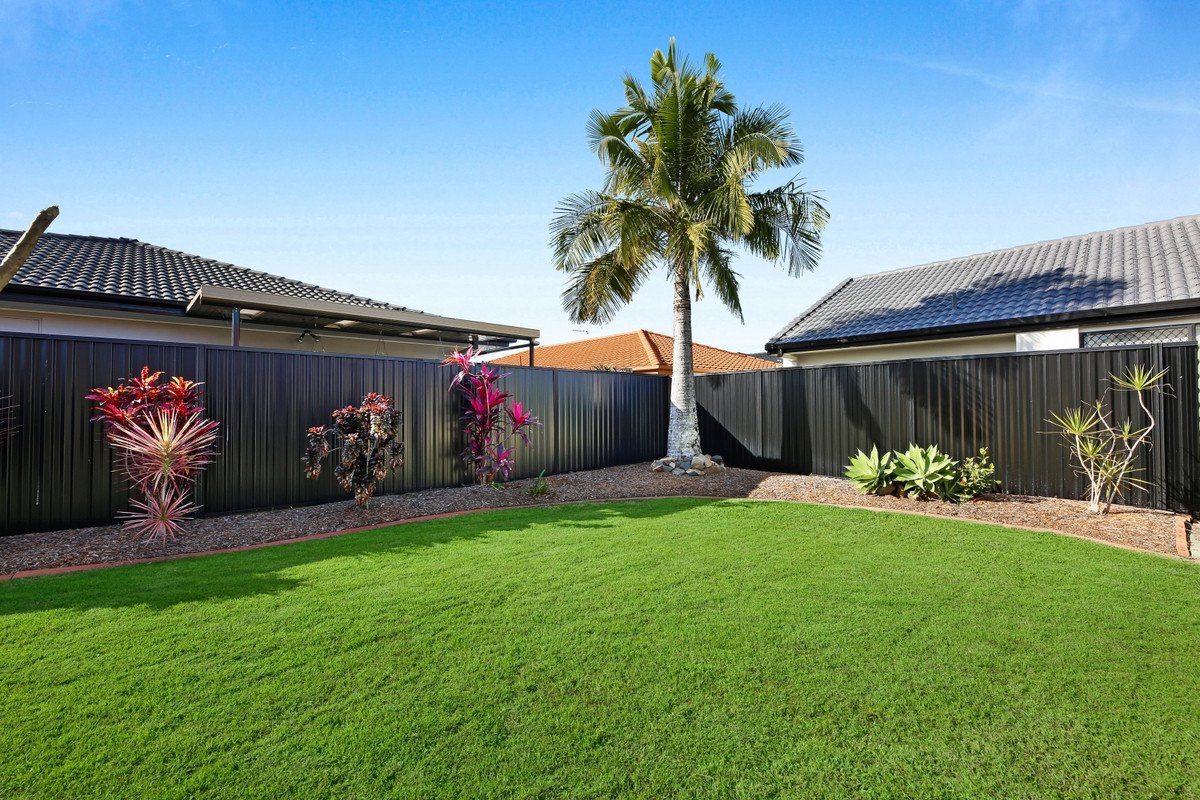 38 Shoalwater Court Burleigh Waters 20