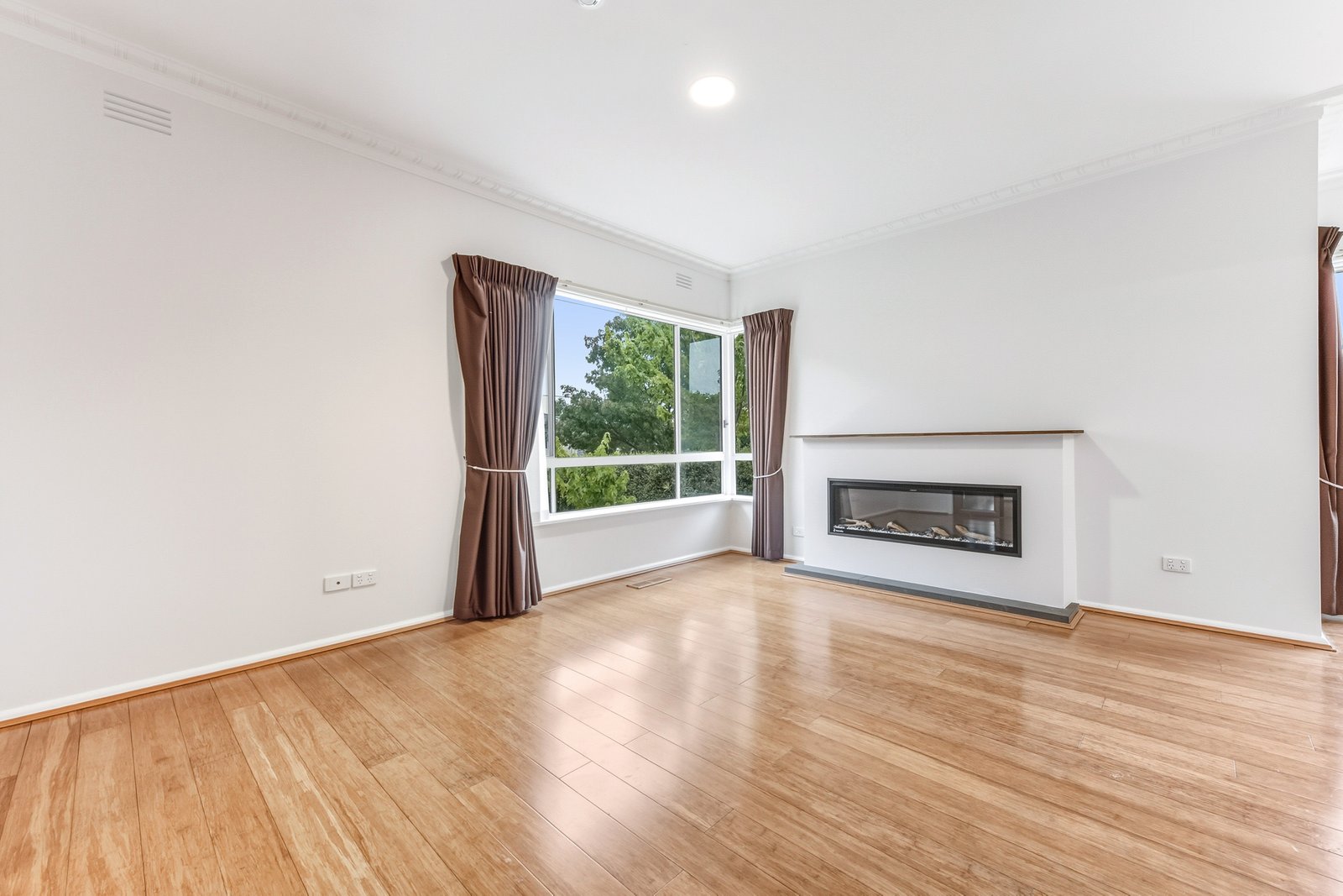 Gallery: 38 Silver Ash Avenue