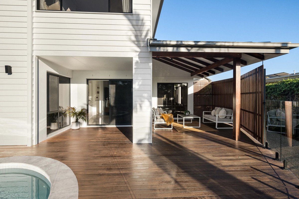 38 Sky Royal Terrace BURLEIGH HEADS 12