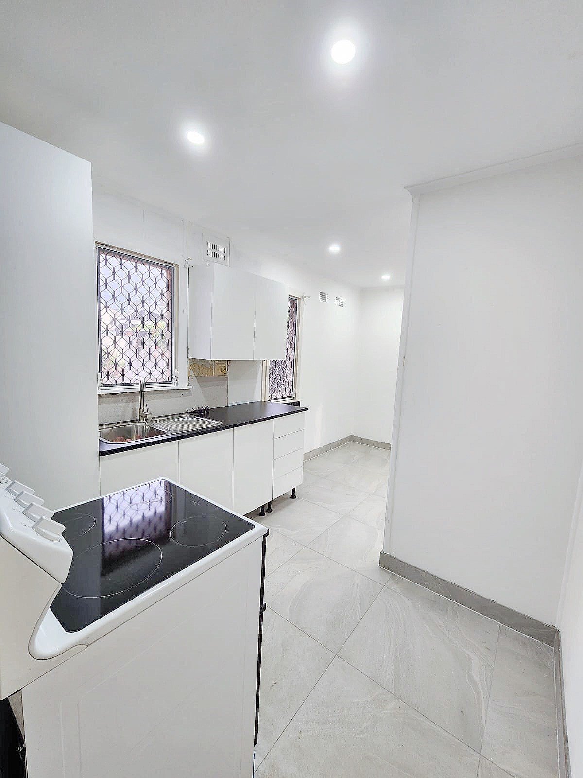38 South Liverpool Road HECKENBERG 3