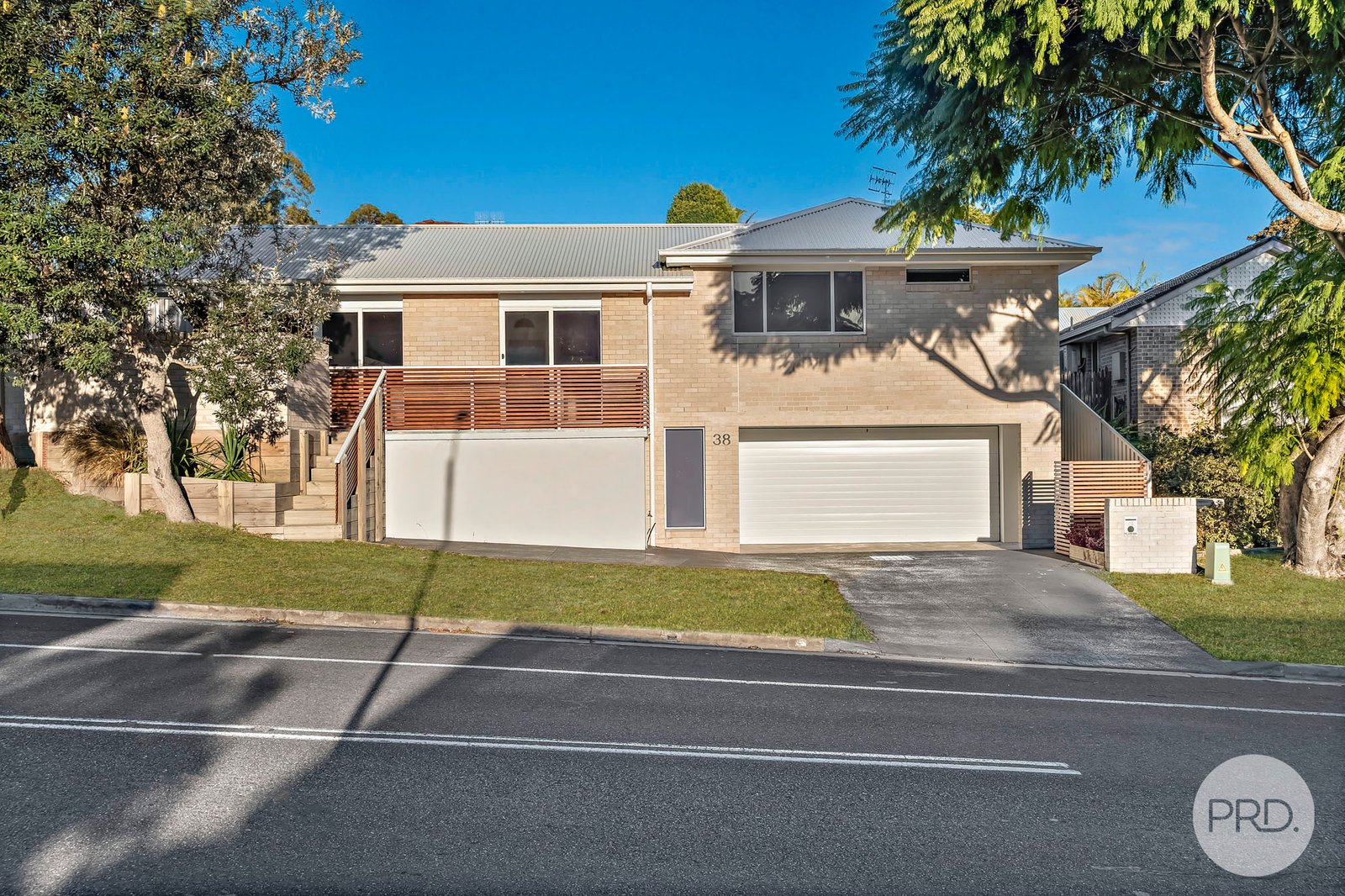 38 Spinnaker Way CORLETTE 2