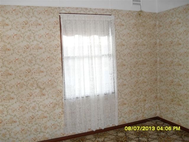 38 Sunnyside Ave  BATLOW 6