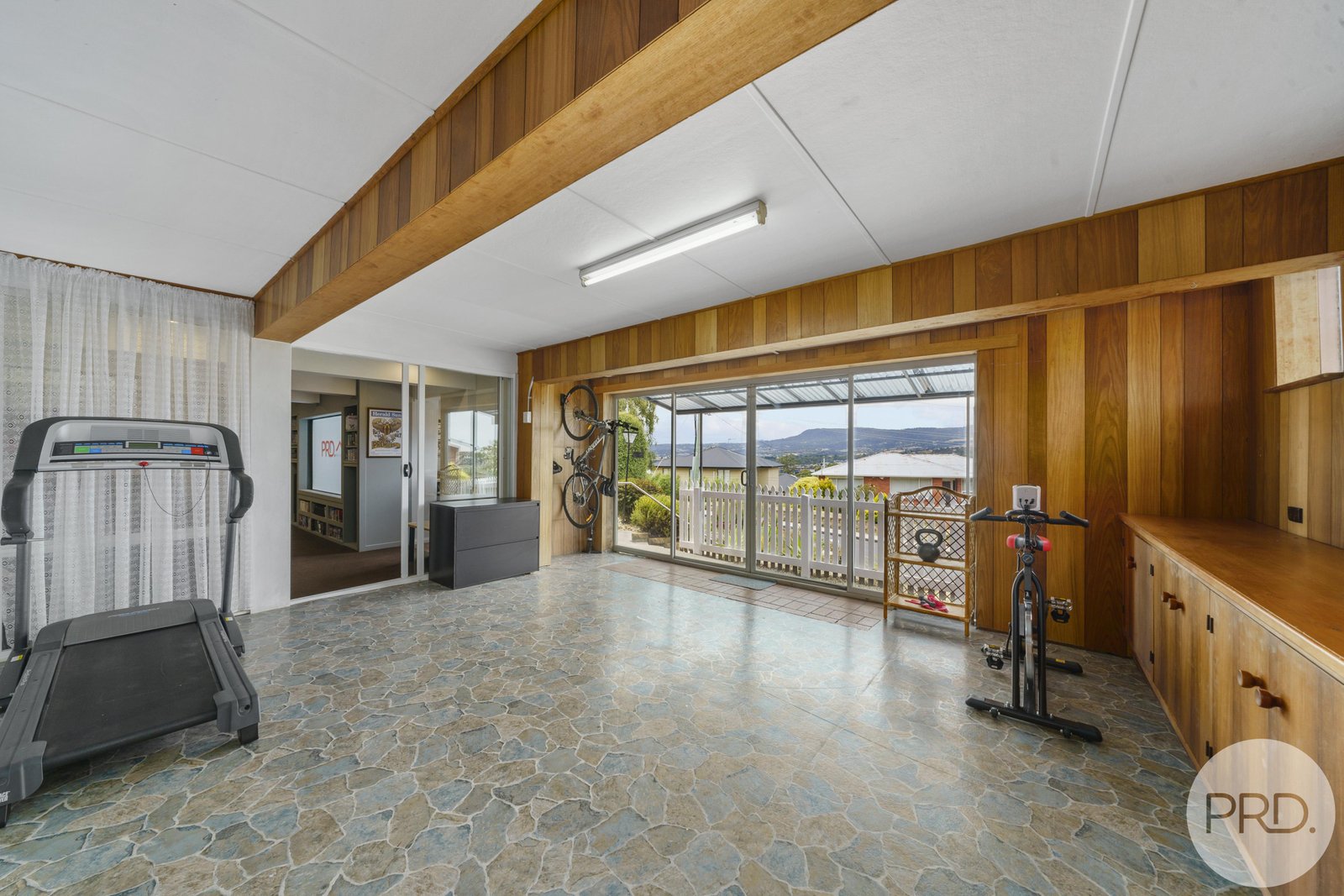 38 Sunshine Road AUSTINS FERRY 19