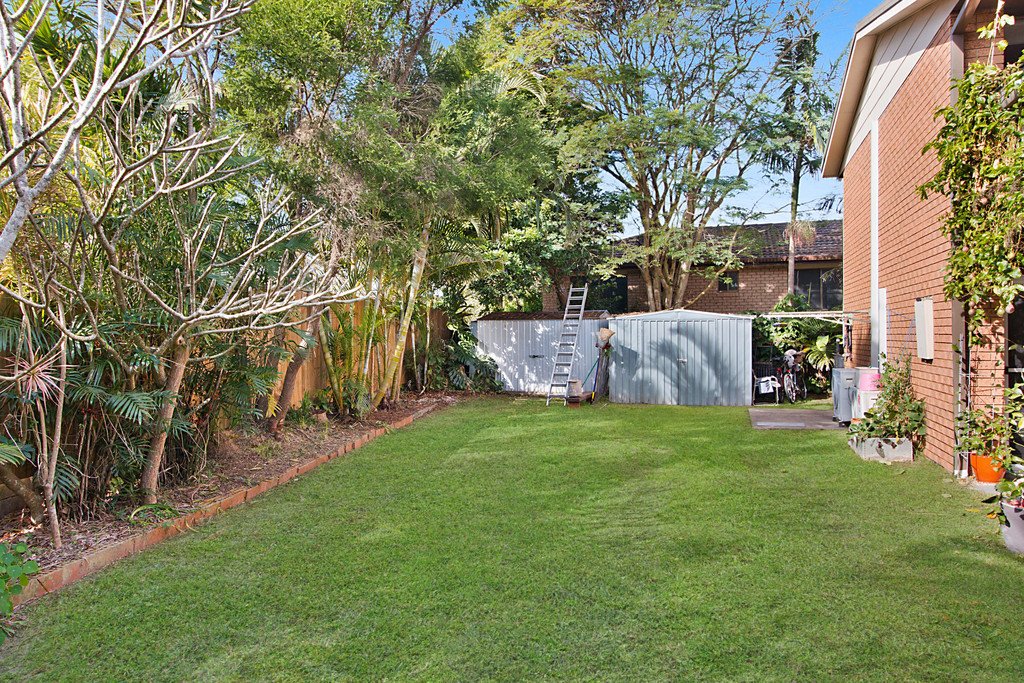 38 Surf Street KINGSCLIFF 12