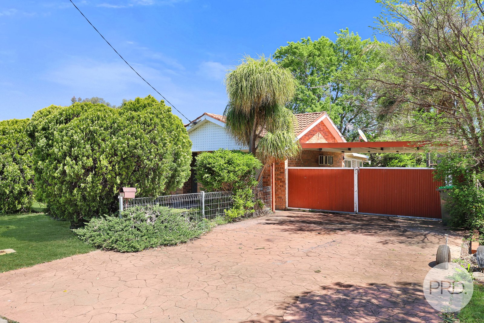 38 Sussex Street TAMWORTH 3