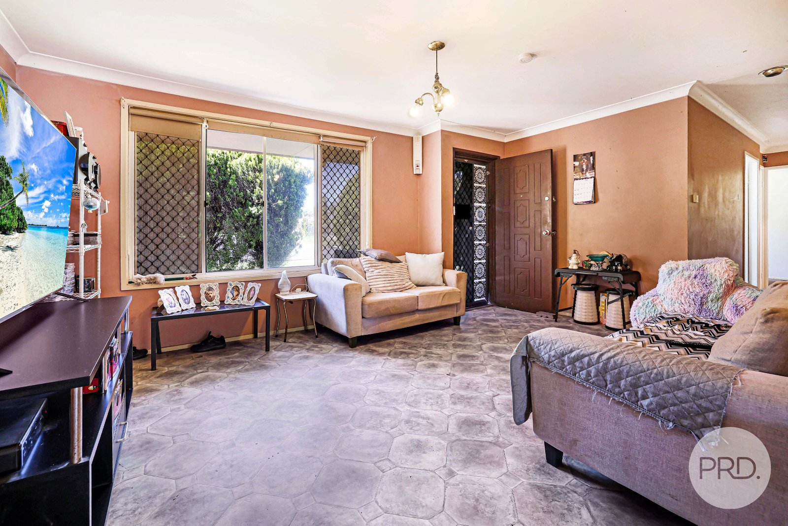 38 Sussex Street TAMWORTH 4