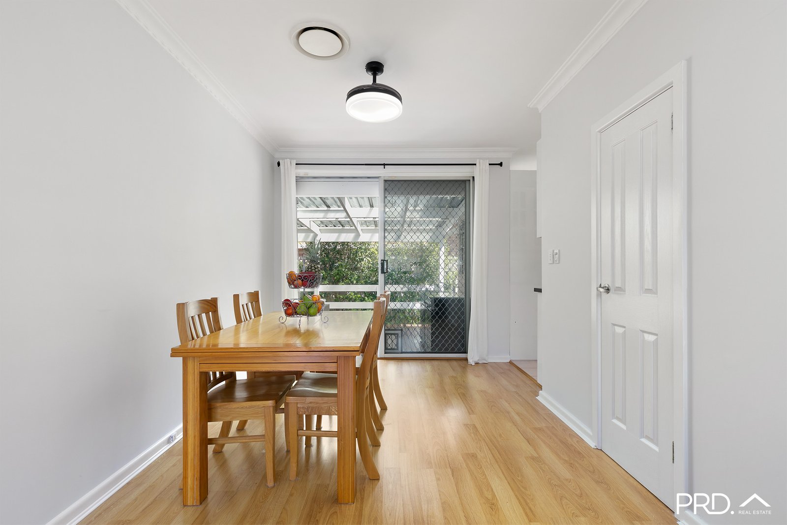 3/8 Targo Road BEVERLEY PARK 6