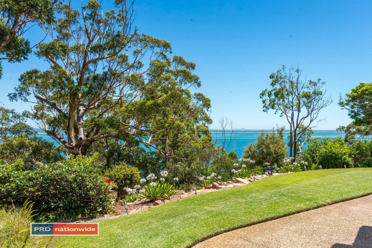 38 Thurlow Avenue NELSON BAY 3