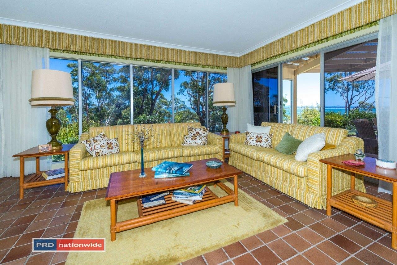 38 Thurlow Avenue NELSON BAY 17