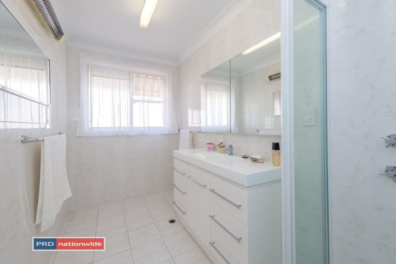38 Thurlow Avenue NELSON BAY 24
