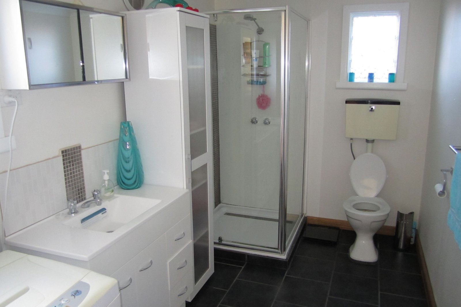 3/8 Tianna Road LINDISFARNE 6