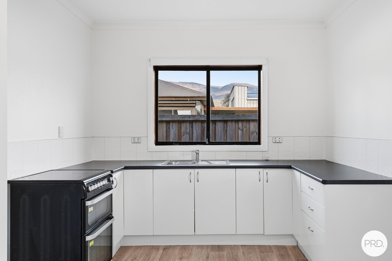 38 Tolosa Street GLENORCHY 6