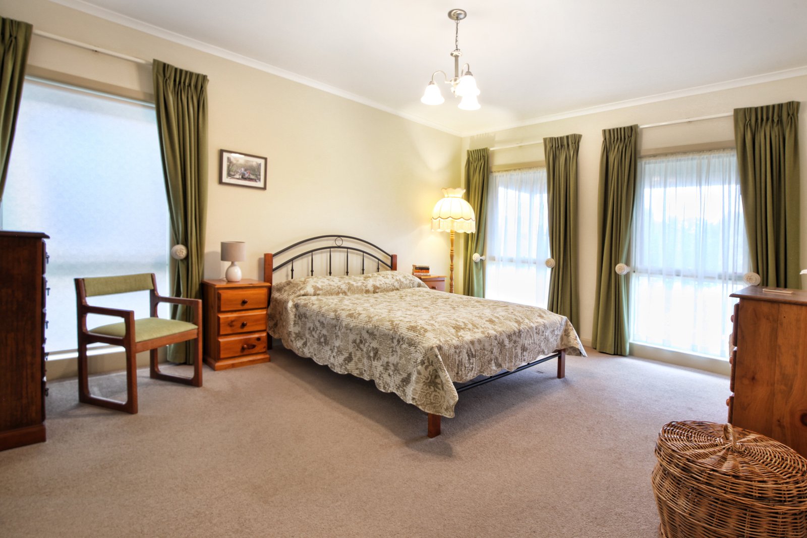 Real Estate and Property in 38 Tree Change Way, Woodend, VIC