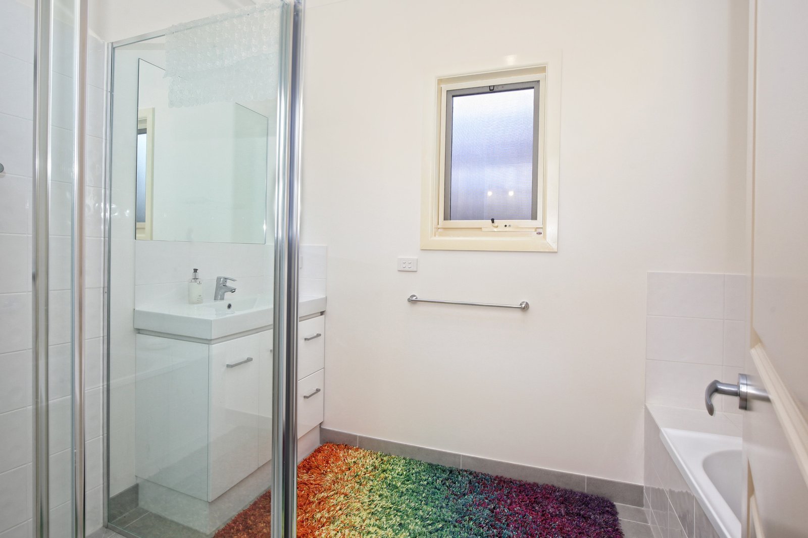 Real Estate and Property in 38 Tree Change Way, Woodend, VIC