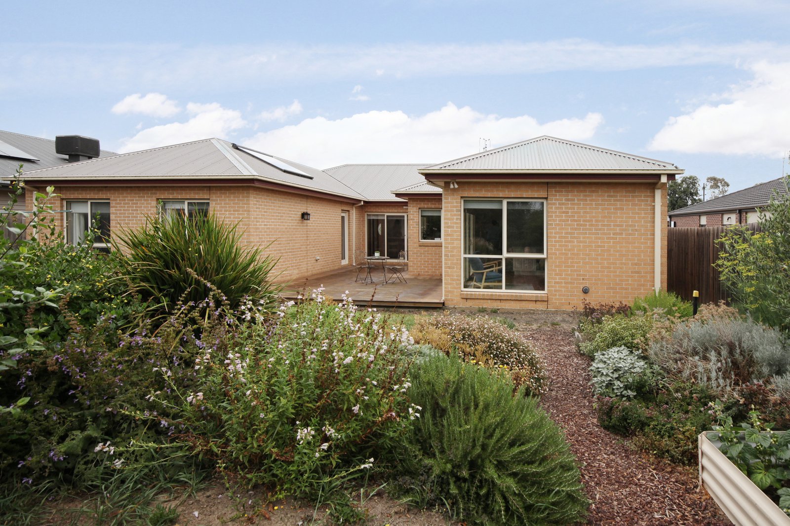 Real Estate and Property in 38 Tree Change Way, Woodend, VIC