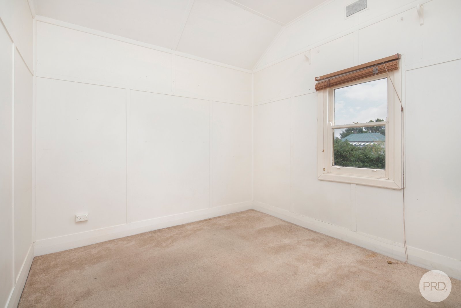 38 Victoria Street CRESWICK 3