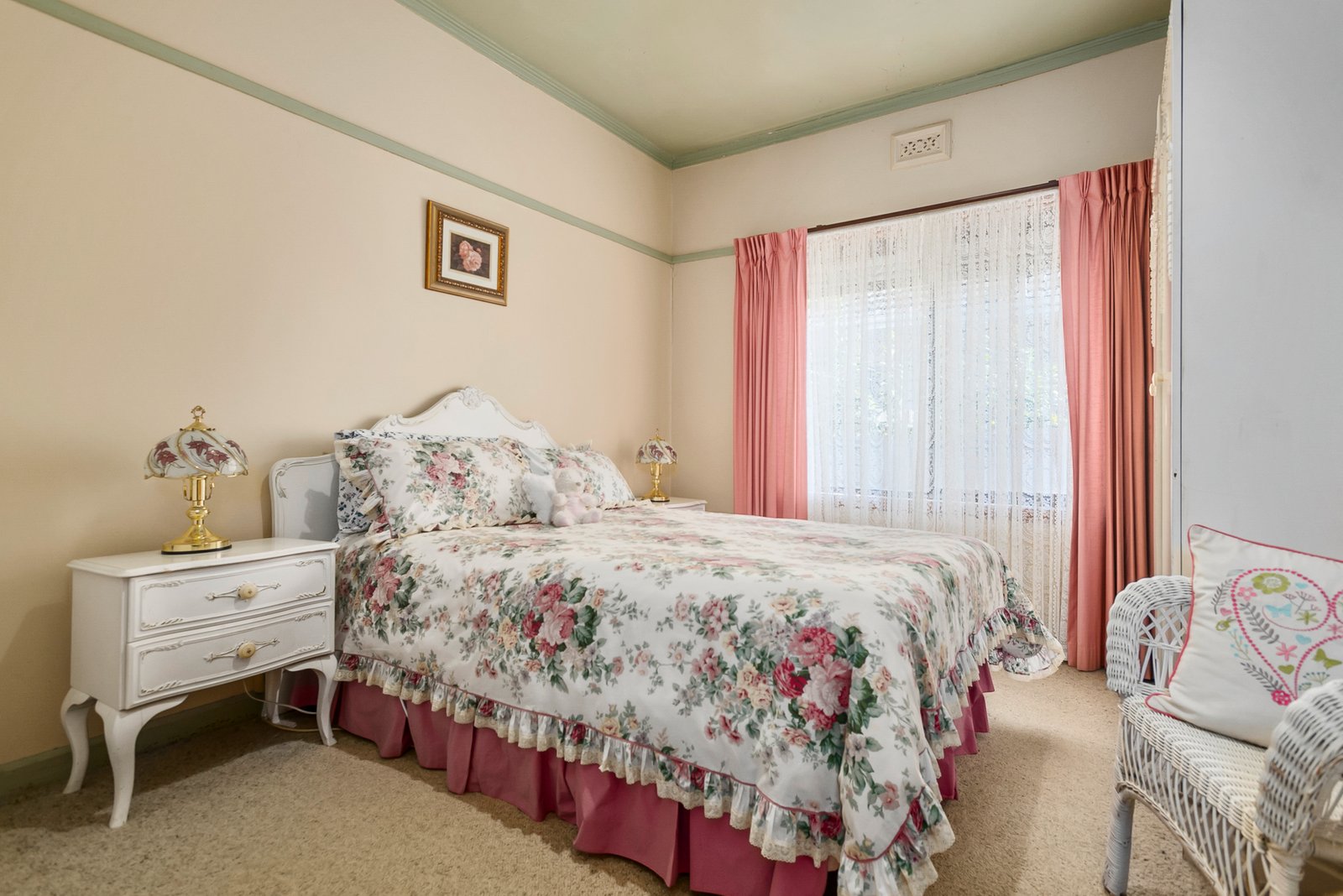 Real Estate and Property in 38 Victoria Street, Kyneton, VIC