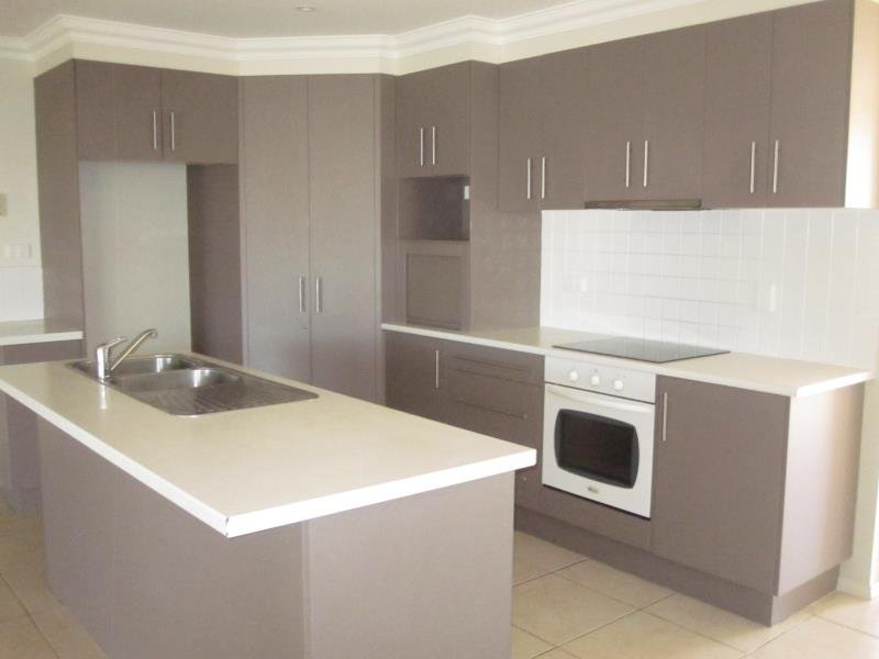 38 Warwick Road TAMWORTH 3
