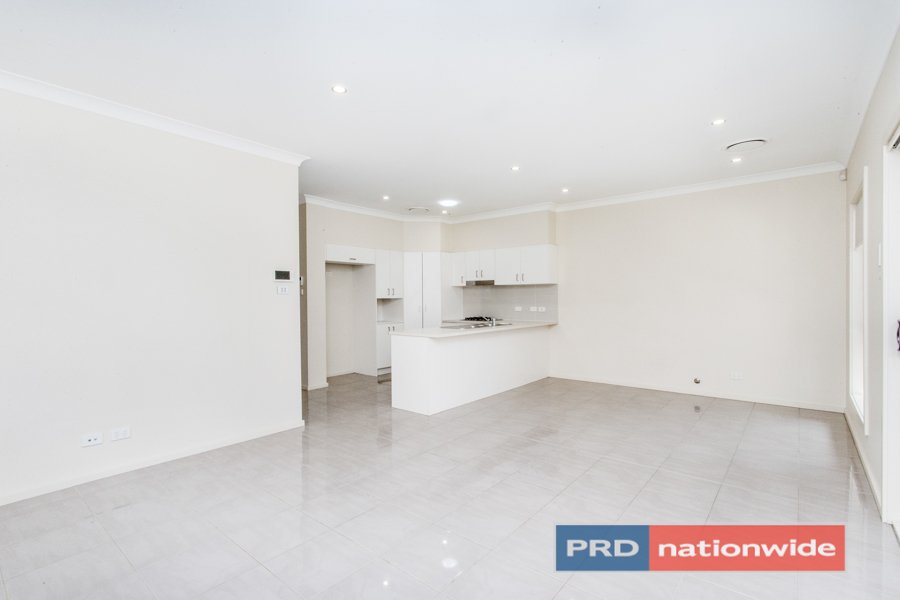 38 William Hart Crescent PENRITH 3