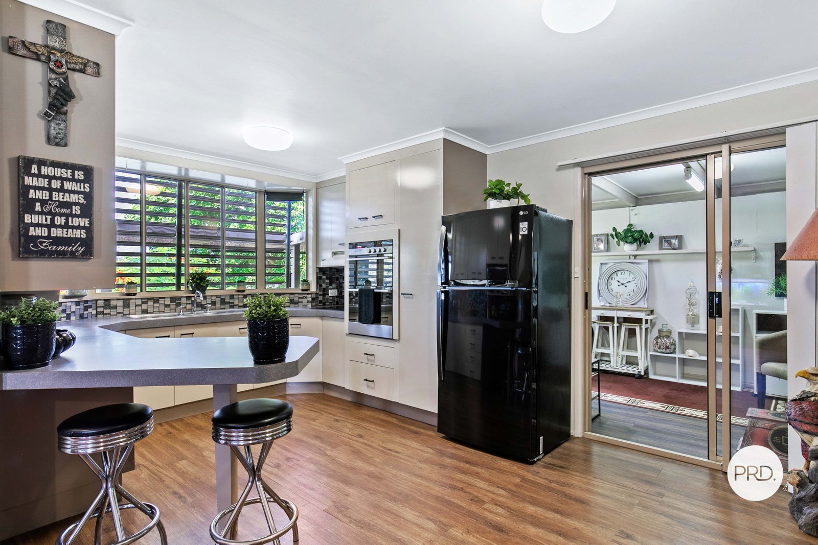 38 Willow Court ELI WATERS 8