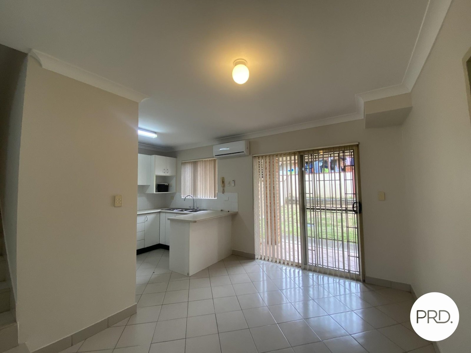 3/8 Willow Street CASULA 3