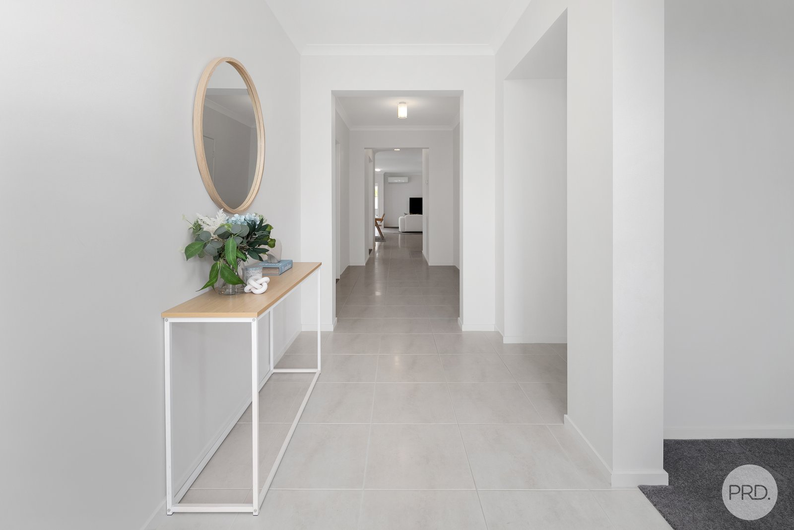 38 Yorkdale Boulevard WINTER VALLEY 3