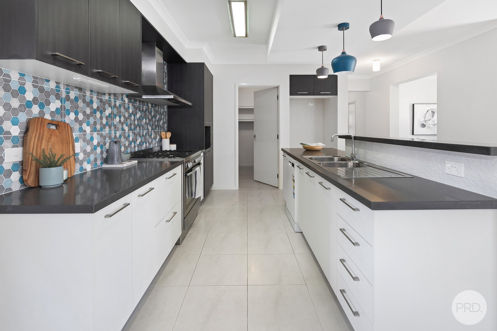 38 Yorkdale Boulevard WINTER VALLEY 5