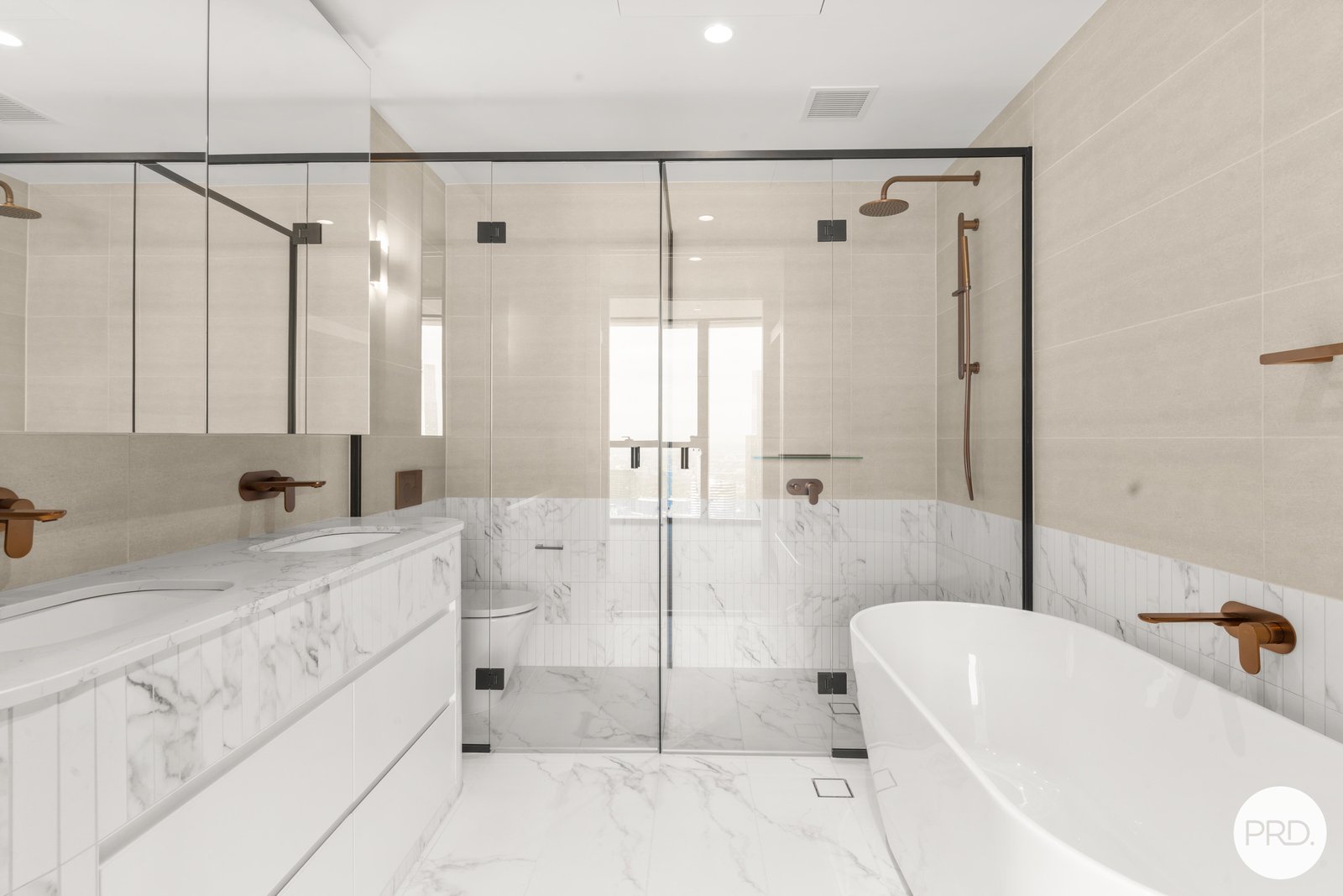 3807/63 La Trobe Street MELBOURNE 6