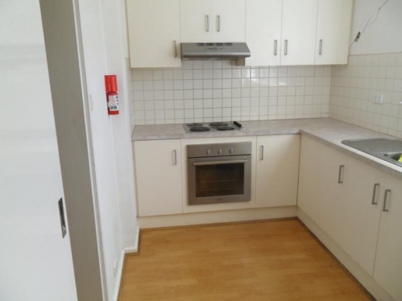 Gallery: 3/81 Bellairs Avenue