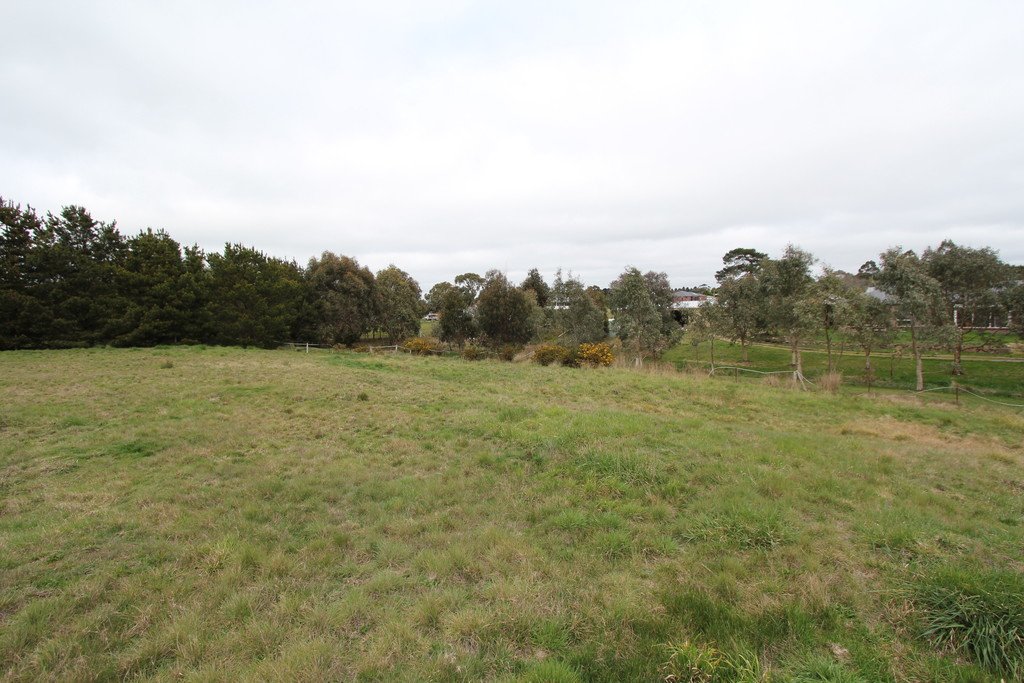 381 Old Melbourne Road BALLAN 5