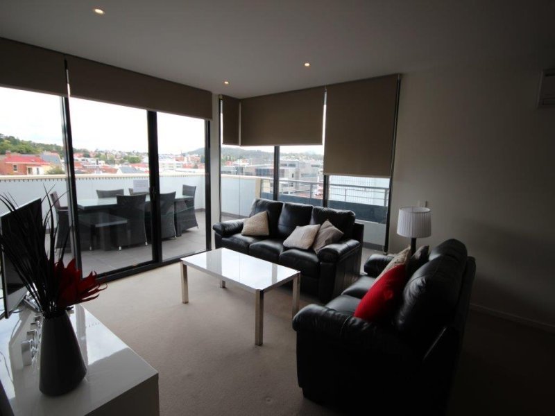38/166 Bathurst Street HOBART 4