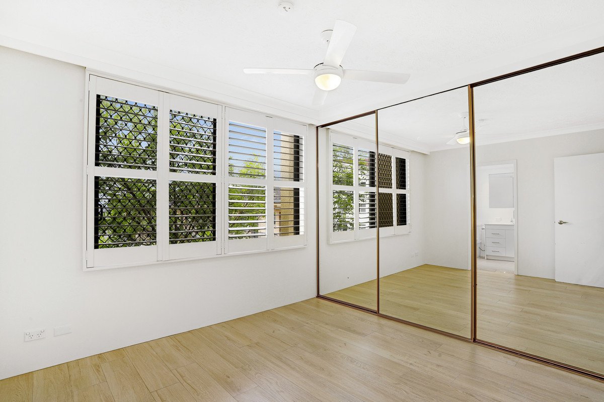 38/1921 Gold Coast Highway Burleigh Heads 3