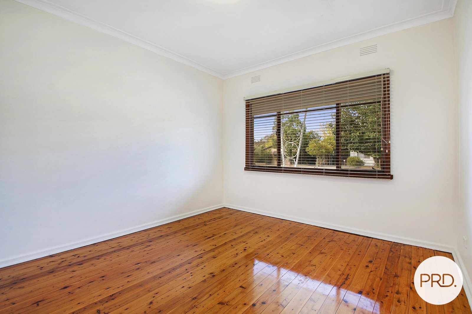 382 Glenly Street NORTH ALBURY 8