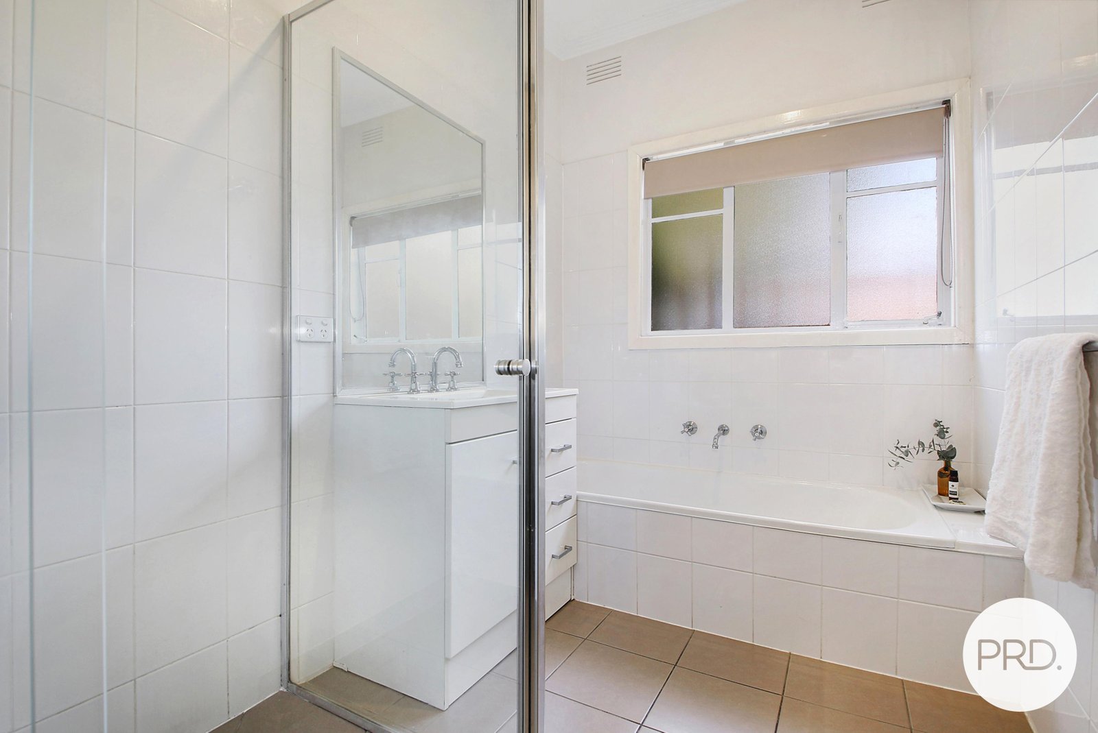 382 Glenly Street NORTH ALBURY 11