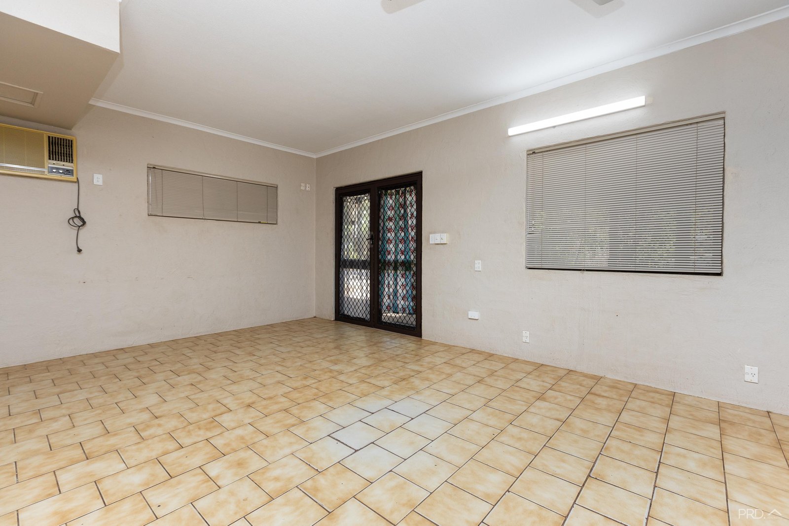38/2 Milner Street BROOME 3
