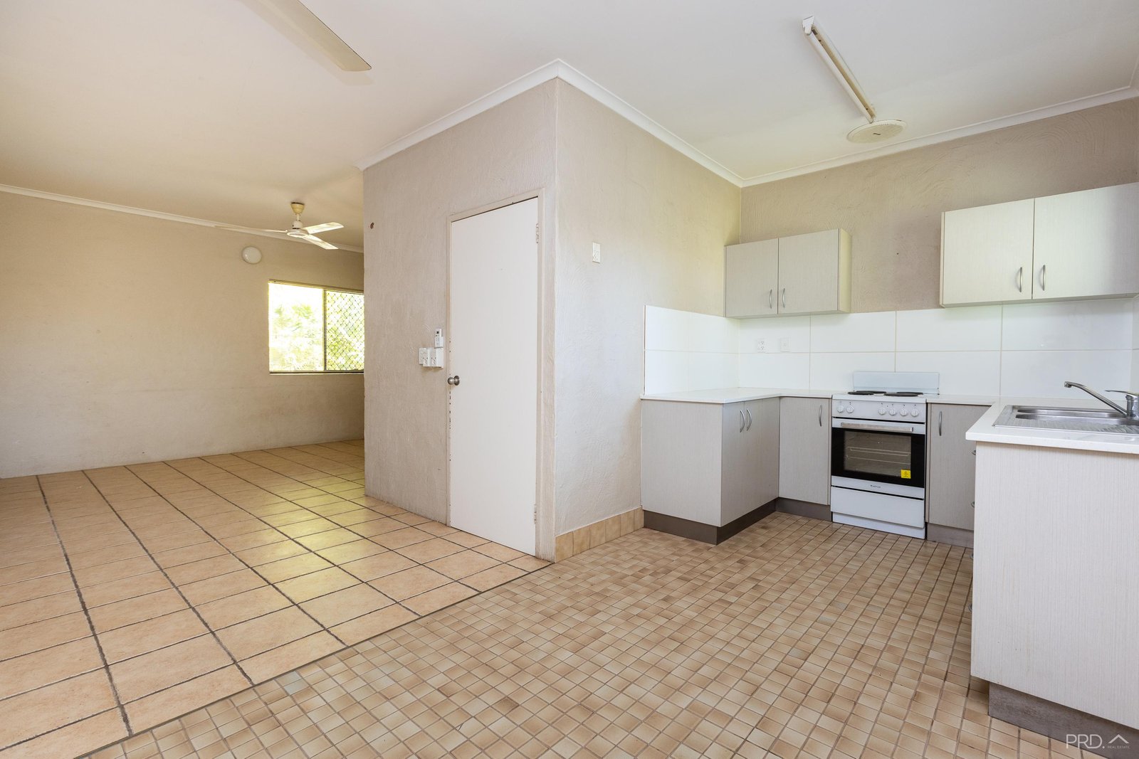 38/2 Milner Street BROOME 13