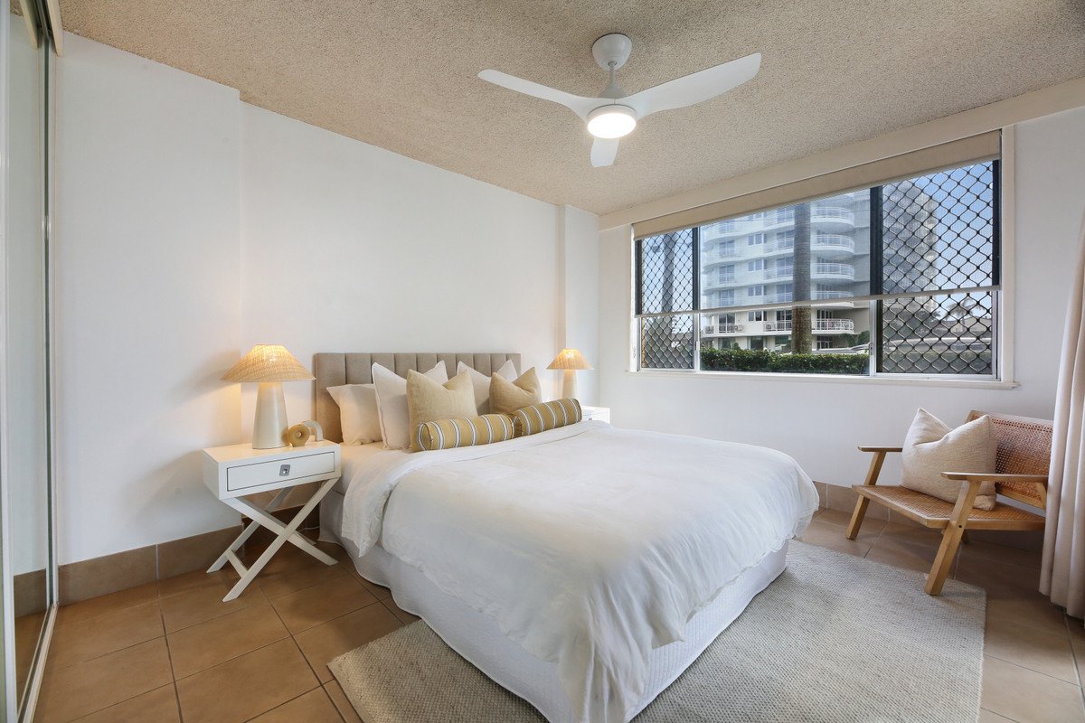 3/82 The Esplanade Burleigh Heads 8