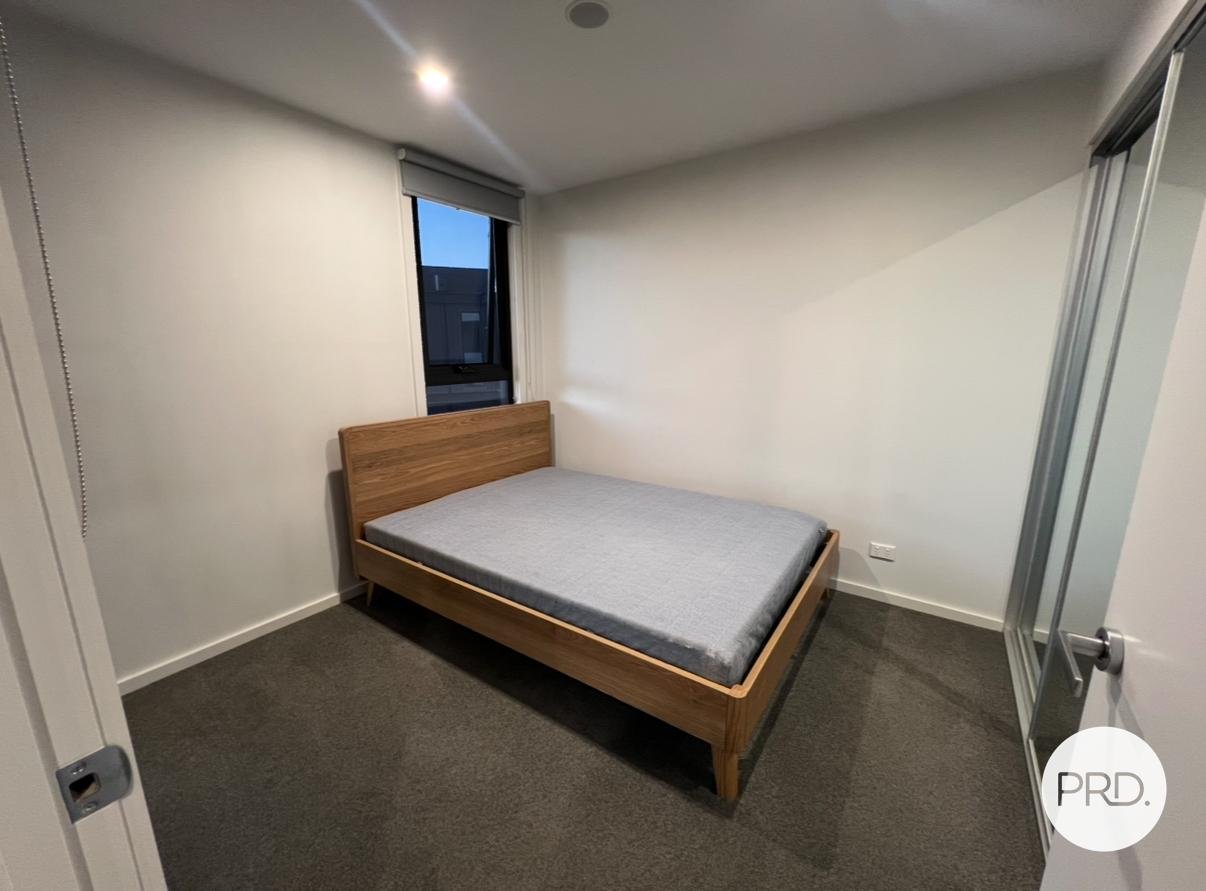 38/2 Torrens Street BRADDON 11