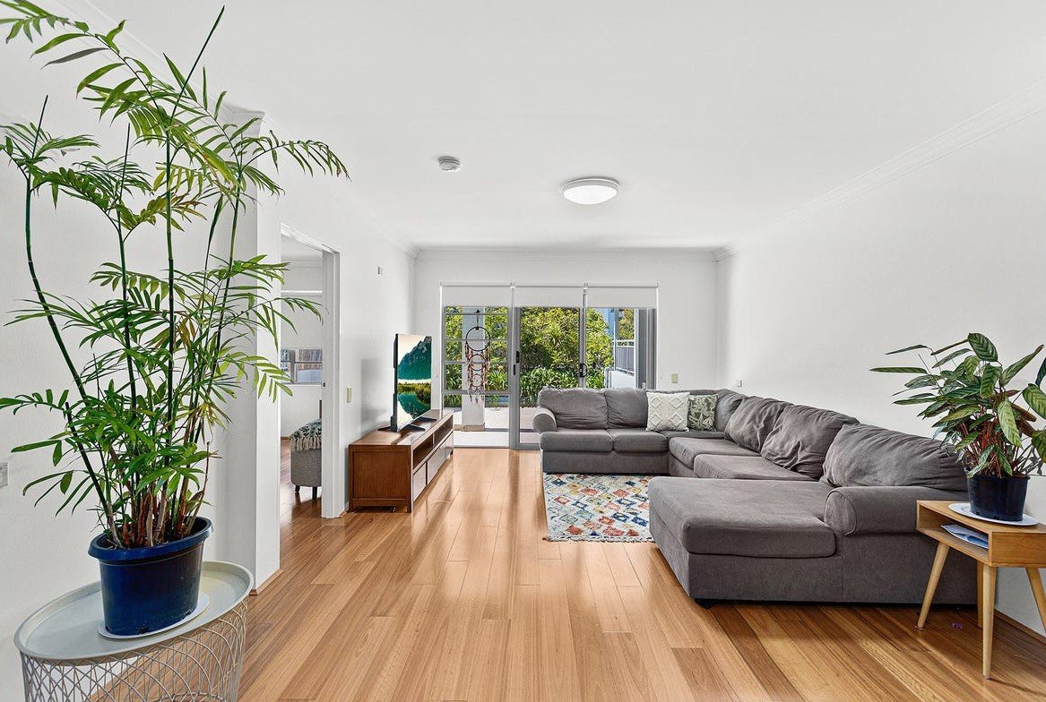 38/20-26 Addison Street SHELLHARBOUR 1