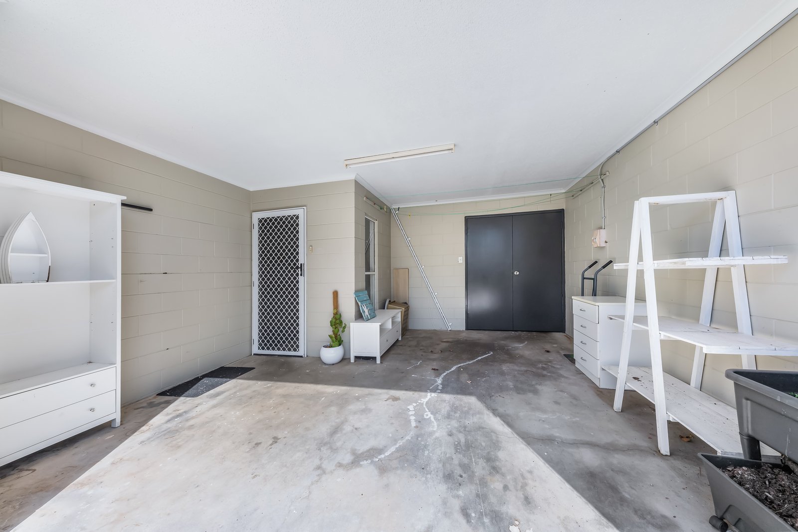 38/3 Eshelby Drive CANNONVALE 9