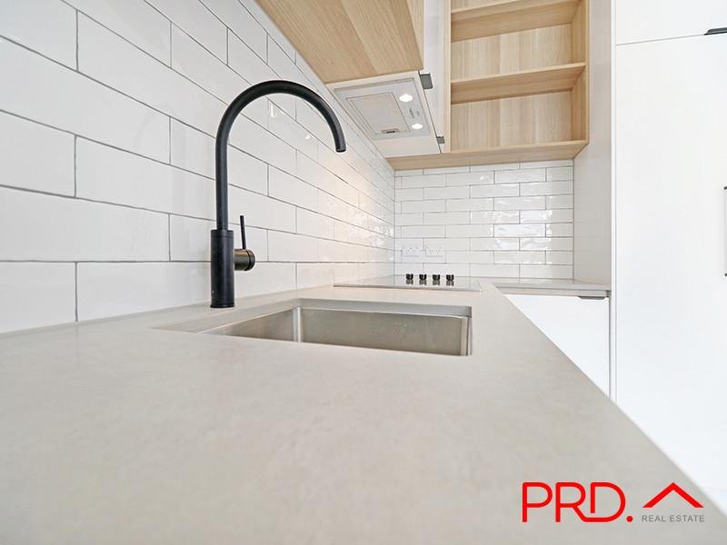 3/83 Falconer Street SOUTHPORT 5