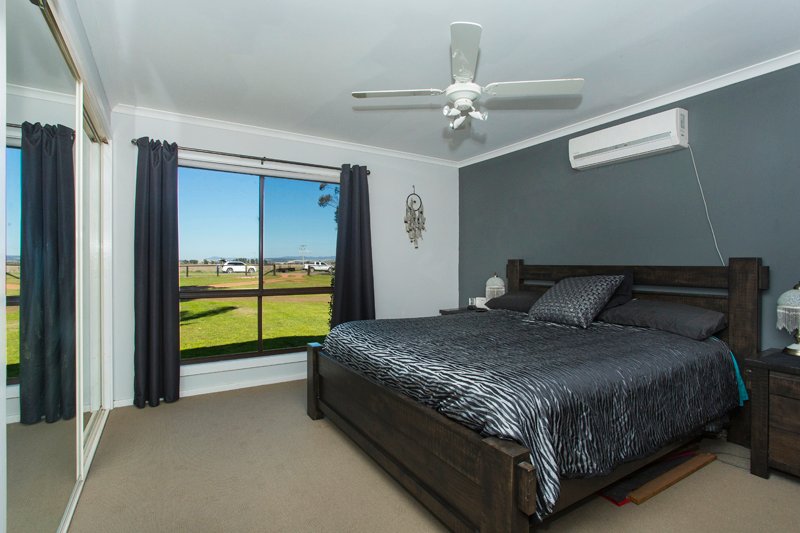 383 Long Point rd East  SINGLETON 10