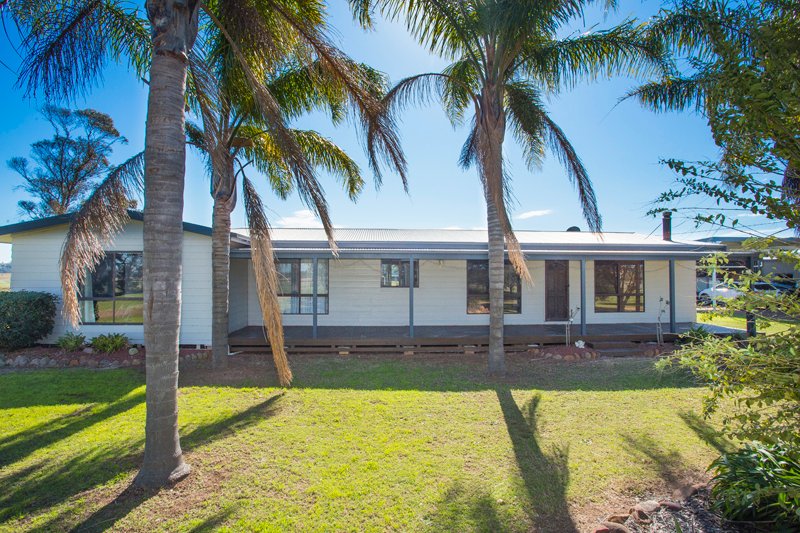 383 Long Point rd East  SINGLETON 23