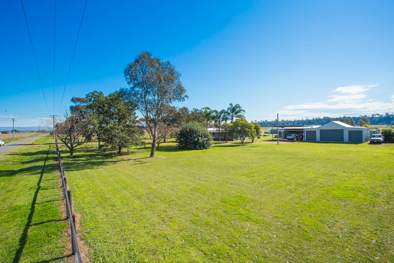 383 Long Point rd East  SINGLETON 25