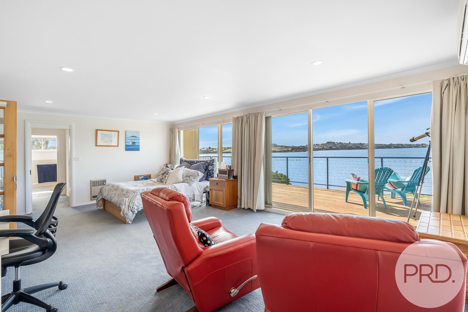 383 Shark Point Road PENNA 32