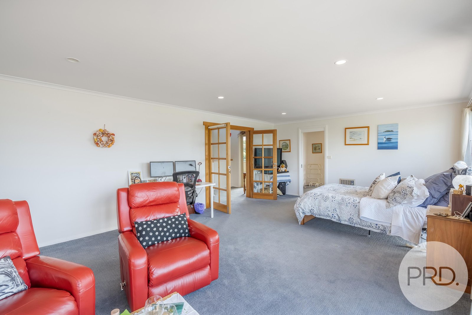 383 Shark Point Road PENNA 33