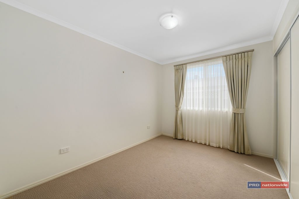 38/369 Pine Creek Way BONVILLE 8
