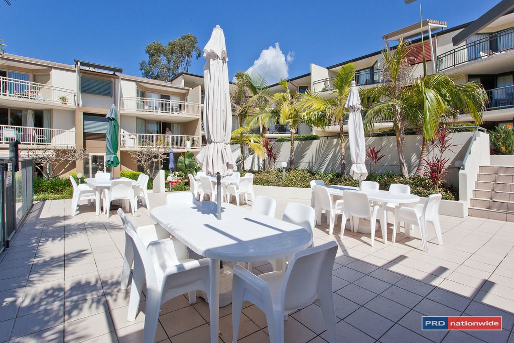 38/4 Park Ave  BURLEIGH HEADS 15