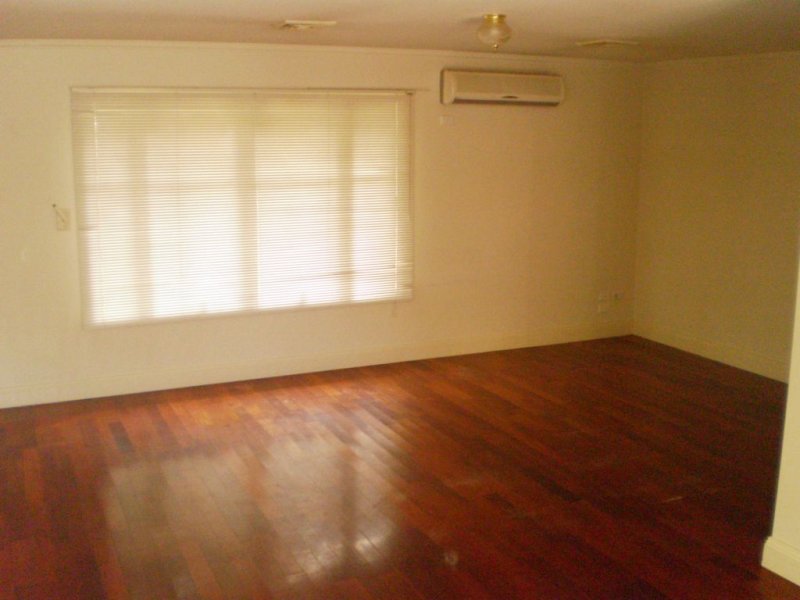 Gallery: 3/84 Roberts Street